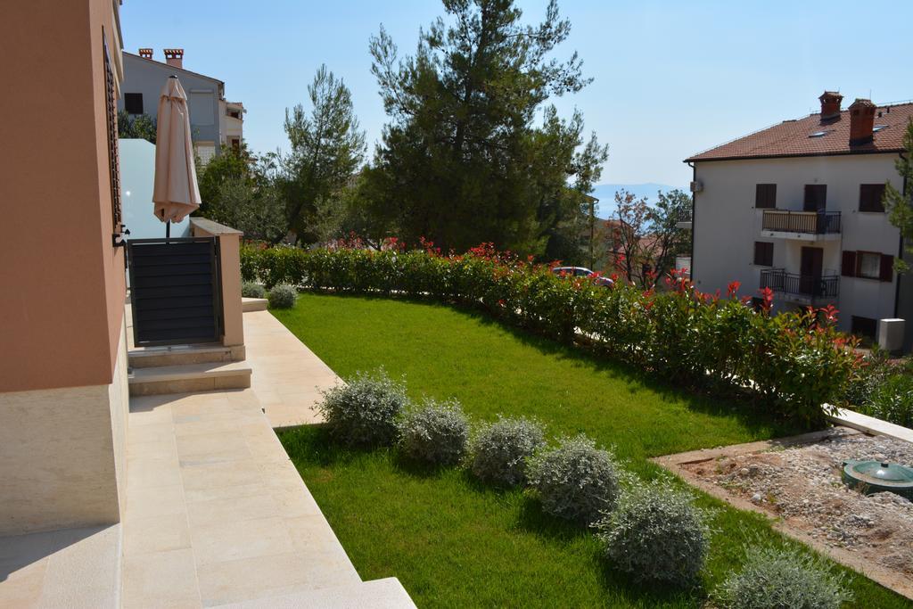 Apartments Braje Rabac Cameră foto